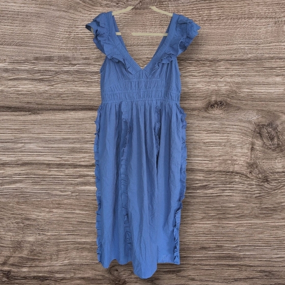 Banjanan Ruffle Midi - Picture 2 of 5